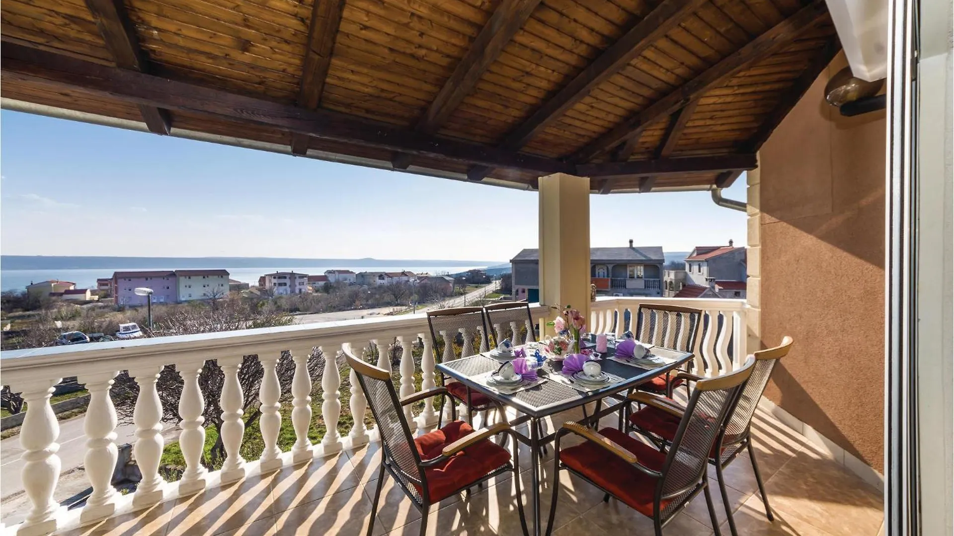 Awesome Apartment In Maslenica With Kitchen
